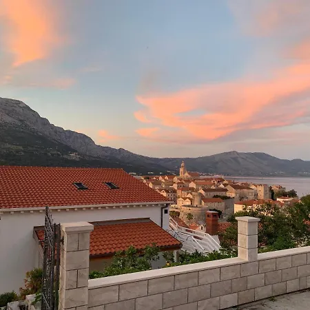 Marina アパート コルチュラ